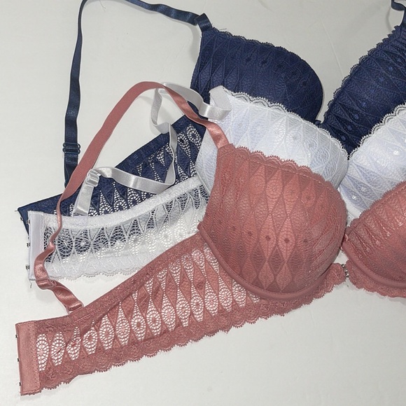 Bundle 3 pieces Lace Push Up Gentle Bra 3 Hooks.  Brand Ilys Lumie. NWT. - Picture 12 of 16